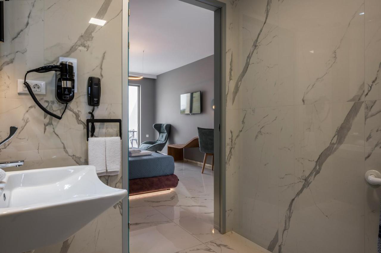Blue Elephant Boutique Hotel & Spa - Adults Only Almirida Dış mekan fotoğraf