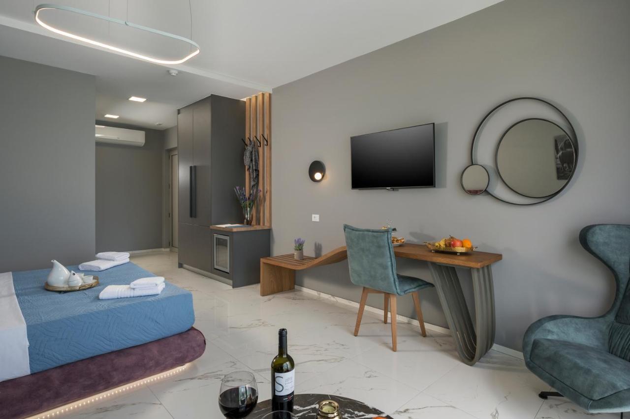 Blue Elephant Boutique Hotel & Spa - Adults Only Almirida Dış mekan fotoğraf